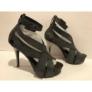 BCBGmaxazria Ella sandals platform heels 9 B